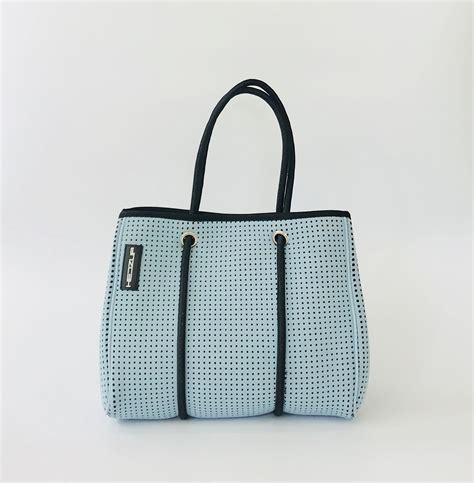 small neoprene tote bag